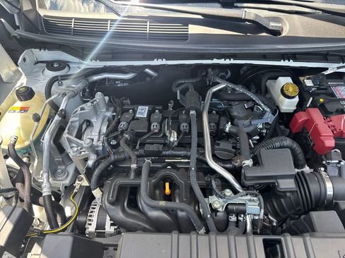 Used 2025 Nissan Kicks SR FWD image 20