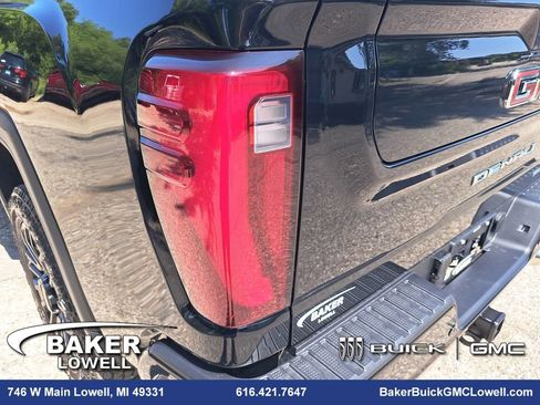 New 2025 GMC Sierra 2500 Denali w/ Denali Reserve Package image 38