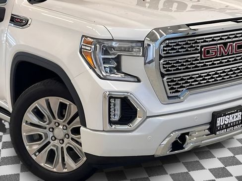 Certified 2022 GMC Sierra 1500 Denali w/ Denali Premium Package AWD/4WD image 36
