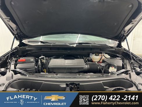 Used 2024 Chevrolet Tahoe LT w/ LT Signature Plus Package image 16