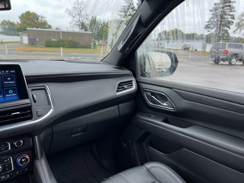 Certified 2023 Chevrolet Suburban RST image 16