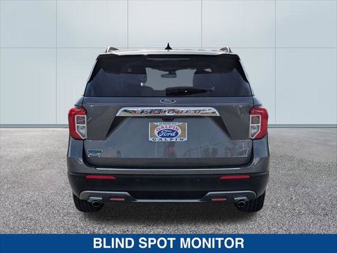 Certified 2023 Ford Explorer XLT w/ Equipment Group 202A image 4