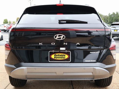 New 2026 Hyundai Kona Limited image 5