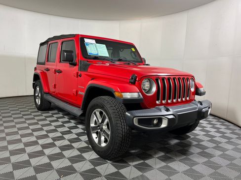 Used 2018 Jeep Wrangler Unlimited Sahara image 6