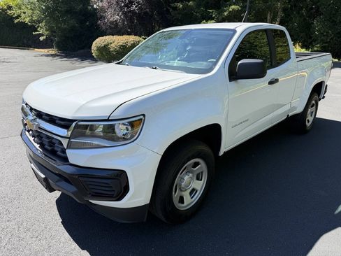 Used 2022 Chevrolet Colorado W/T w/ WT Convenience Package RWD image 1