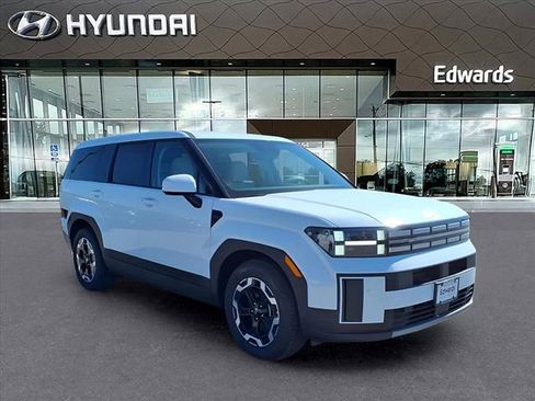 New 2026 Hyundai Santa Fe SE image 10