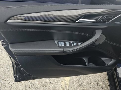 Used 2023 BMW X3 M40i w/ Premium Package image 9