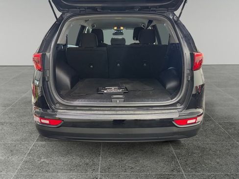 Used 2017 Kia Sportage LX w/ LX Popular Package image 13