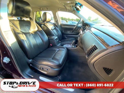 Used 2009 Cadillac DTS image 16