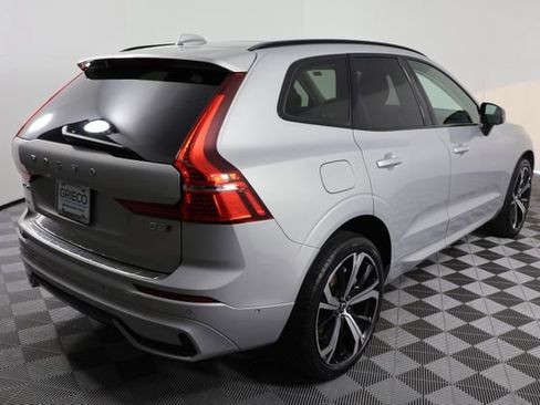 Used 2023 Volvo XC60 B6 Ultimate w/ Protection Package Premier AWD/4WD image 8