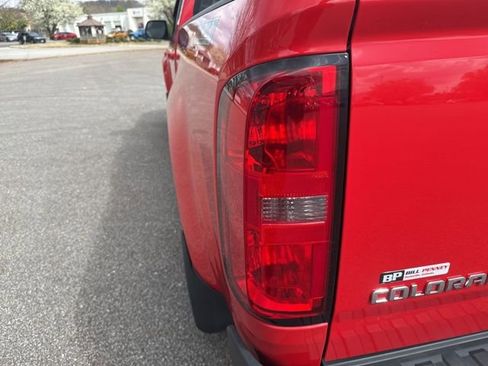 Used 2018 Chevrolet Colorado Z71 image 10