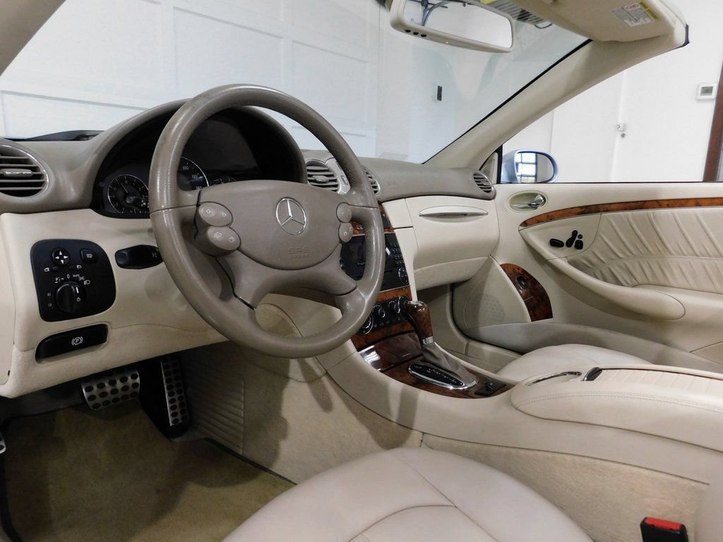 Used 2007 Mercedes-Benz CLK 350 Cabriolet image 33