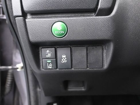 Used 2018 Honda Fit EX image 17