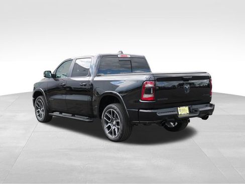 Used 2019 RAM 1500 Laramie AWD/4WD image 7