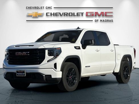 Used 2025 GMC Sierra 1500 Elevation image 7