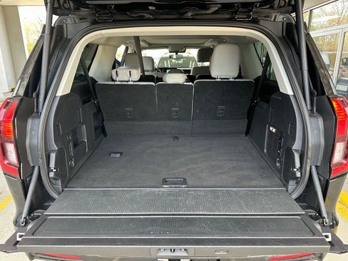 Certified 2025 Ford Expedition Max Active image 31