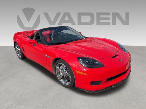 Used 2011 Chevrolet Corvette Grand Sport w/ Preferred Equipment Group RWD image 1