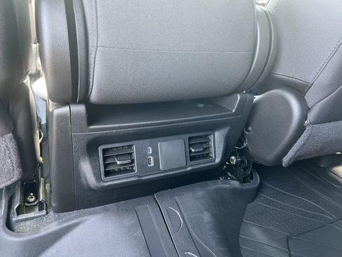 Used 2024 Chevrolet Silverado 2500 Custom w/ Custom Value Package AWD/4WD image 22