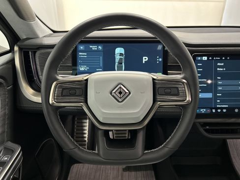 Used 2022 Rivian R1T Adventure image 26
