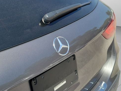 Certified 2022 Mercedes-Benz GLA 250 image 29
