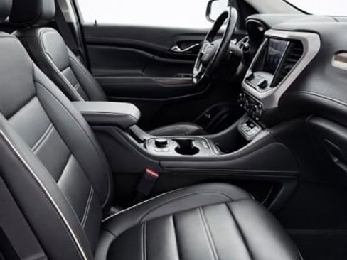 Used 2020 GMC Acadia Denali w/ Denali Ultimate Package image 16