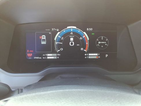 Used 2024 Toyota Tundra Platinum image 29