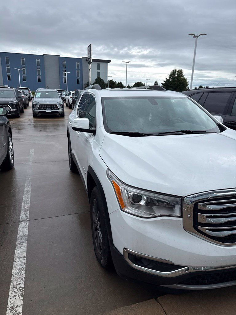 Used 2019 GMC Acadia SLT AWD/4WD image 2