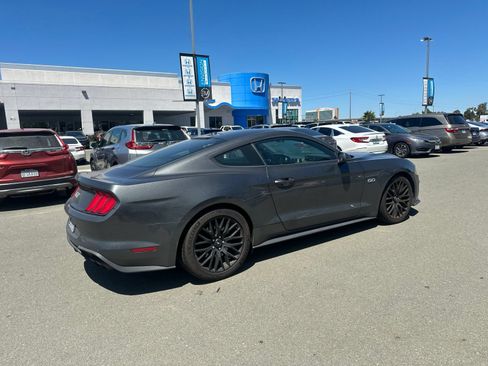 Used 2019 Ford Mustang GT Premium w/ GT Performance Package RWD image 3