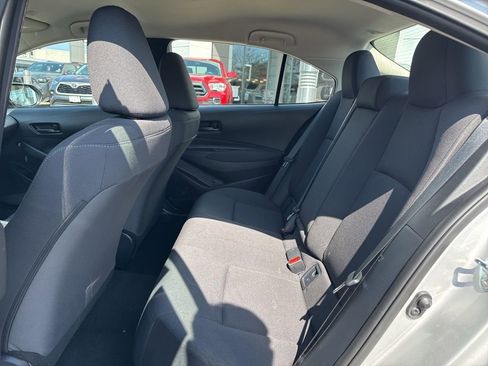 Certified 2025 Toyota Corolla LE image 15
