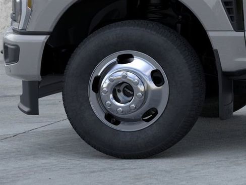 New 2026 Ford F350 Platinum AWD/4WD image 19