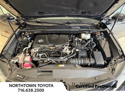 Used 2020 Toyota Camry LE image 23