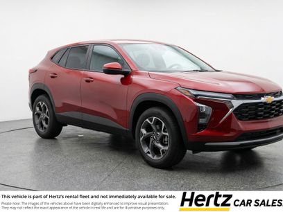 Used 2025 Chevrolet Trax LT