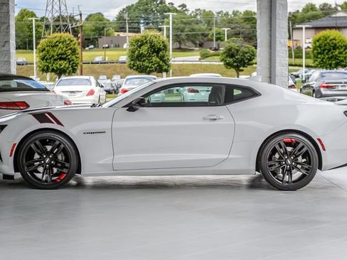 Used 2018 Chevrolet Camaro SS w/ Redline Edition RWD image 62