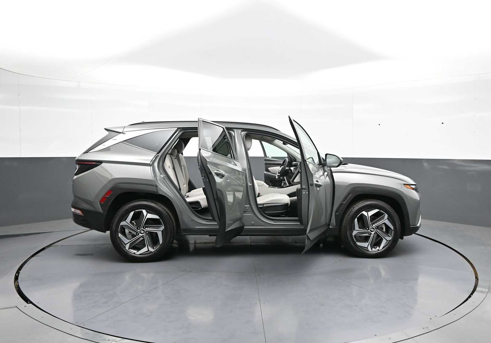 Used 2024 Hyundai Tucson SEL w/ Convenience Package AWD/4WD image 43