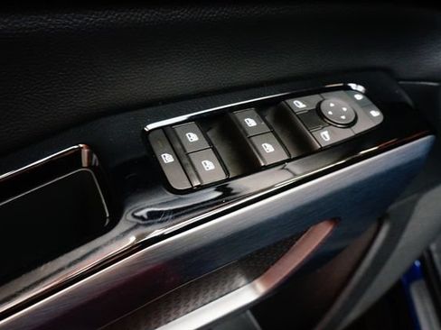 Certified 2024 Nissan Pathfinder SL AWD/4WD image 30