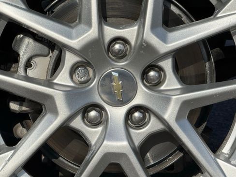 Used 2022 Chevrolet Equinox LT FWD image 20