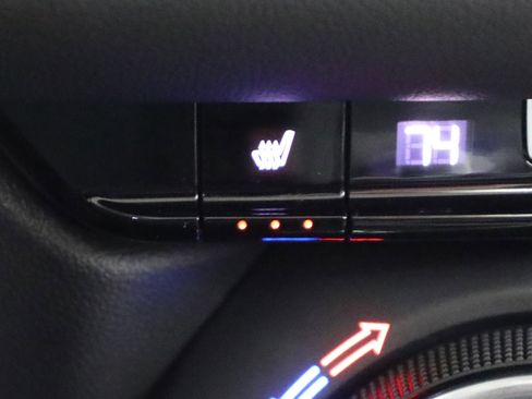 Certified 2022 Chevrolet Blazer LT w/ Sound & Technology Package image 11