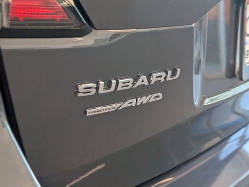 Used 2024 Subaru Outback Premium AWD/4WD image 10