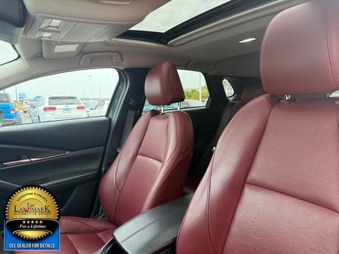 Used 2024 MAZDA CX-30 AWD 2.5 S w/ Preferred Package image 9