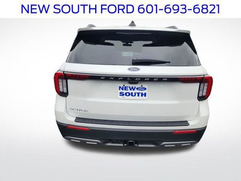 New 2026 Ford Explorer Active w/ Active Comfort Package image 12