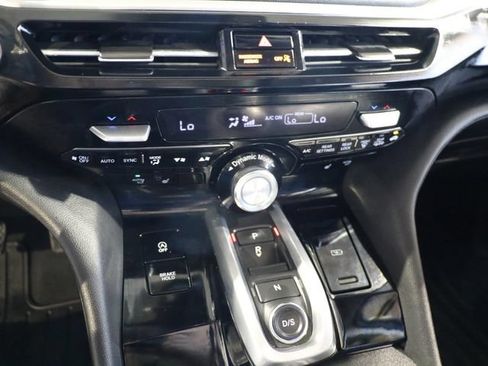 Used 2024 Acura MDX SH-AWD image 23