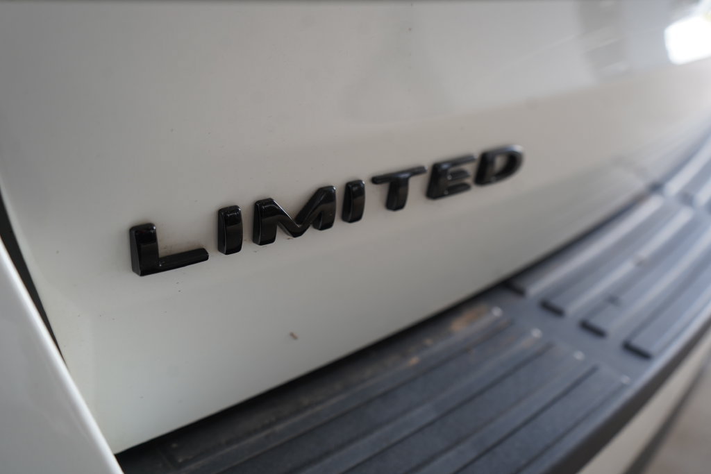 Certified 2022 Ford Expedition Limited AWD/4WD image 8