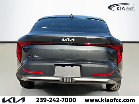 New 2026 Kia K4 LXS image 4