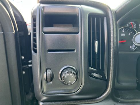 Used 2018 GMC Sierra 1500 2WD Double Cab w/ Sierra Convenience Package image 16