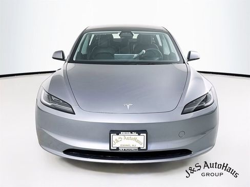 Used 2025 Tesla Model 3 Long Range image 2