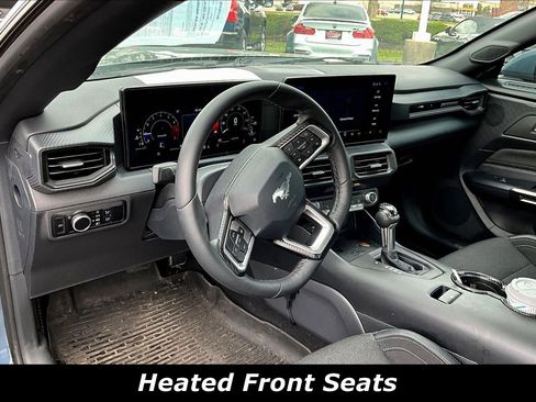 Used 2024 Ford Mustang Coupe image 4