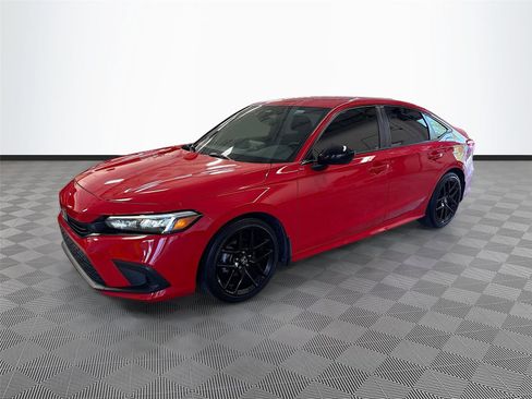 Used 2023 Honda Civic Sport image 3