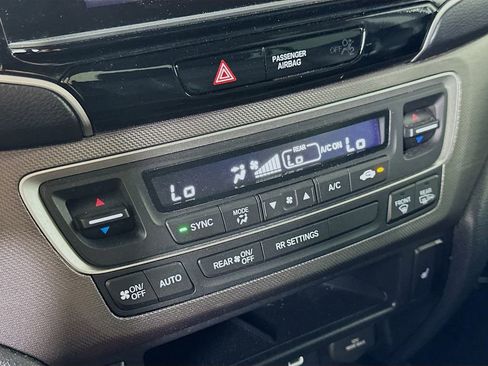 Used 2025 Honda Ridgeline RTL image 28