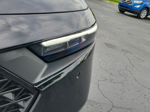 Used 2024 Honda Accord Touring image 3