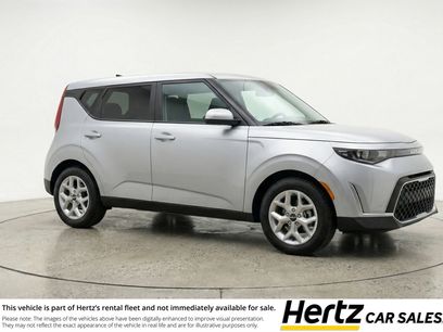 Used 2025 Kia Soul LX w/ LX Technology Package